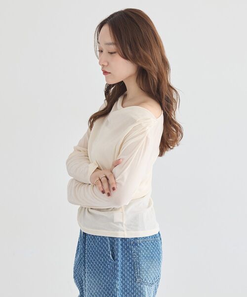 earth music&ecology(アースミュージックアンドエコロジー)の「ドレープカットチュールフロッキープルオーバー(Tシャツ/カットソー・レディース・ピンク系その他3/ブラック/ブラウン/アイボリー・FREE)」の7枚目の写真