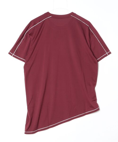 UNDER ARMOUR(アンダーアーマー)の「アンダーアーマー UNDER ARMOUR UAテック オーバーサイズド タイド アップ ショートスリーブ Tシャツ(Tシャツ/カットソー・レディース・バーガンディー/オフホワイト・S/L/M)」の3枚目の写真
