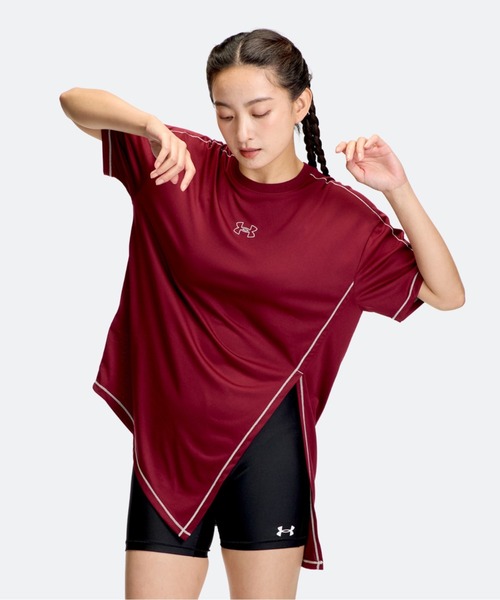 UNDER ARMOUR(アンダーアーマー)の「アンダーアーマー UNDER ARMOUR UAテック オーバーサイズド タイド アップ ショートスリーブ Tシャツ(Tシャツ/カットソー・レディース・バーガンディー/オフホワイト・S/L/M)」の2枚目の写真