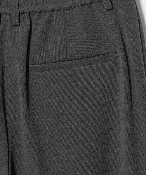 BEAUTY&YOUTH UNITED ARROWS(ビューティーアンドユースユナイテッドアローズ)の「ポリエステルブレンド メランジ バックゴム ストレートパンツ 防シワ ウォッシャブル(スラックス・レディース・ダークグレー/モカ・S/M/L/XS)」の6枚目の写真