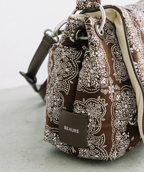 Beau're(ヴュレ)の「【BEAURE/ビュレ】ペイズリー柄 2WAYミニショルダー B-26353(ショルダーバッグ・レディース・ブラウン/ベージュ・FREE)」の7枚目の写真