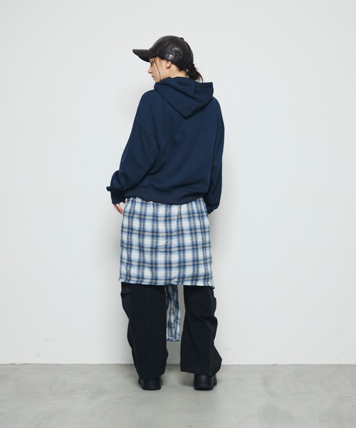 DAZE(デイズ)の「チェックシャツレイヤード風 ワイド デニムパンツ(デニムパンツ・メンズ・ブラック系・SMALL/MEDIUM/LARGE/X-LARGE)」の16枚目の写真