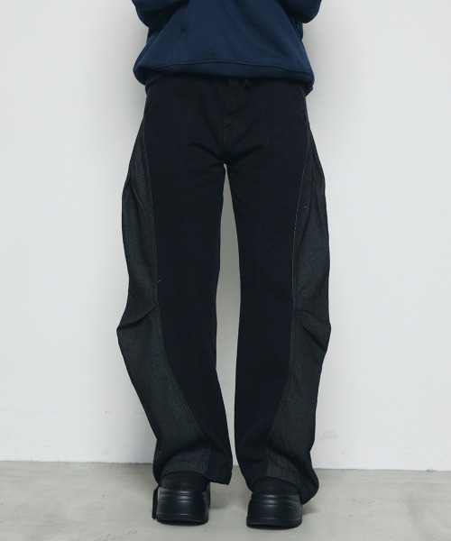 DAZE(デイズ)の「チェックシャツレイヤード風 ワイド デニムパンツ(デニムパンツ・メンズ・ブラック系・SMALL/MEDIUM/LARGE/X-LARGE)」の21枚目の写真