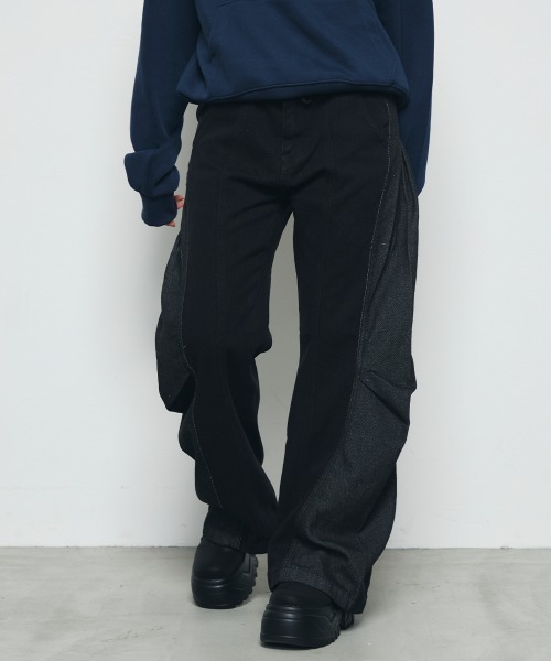 DAZE(デイズ)の「チェックシャツレイヤード風 ワイド デニムパンツ(デニムパンツ・メンズ・ブラック系・SMALL/MEDIUM/LARGE/X-LARGE)」の22枚目の写真