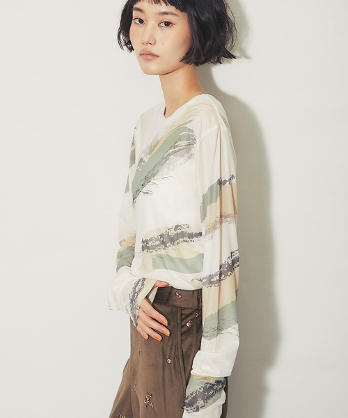 ANOTHER S（アナザーエス）の「ペイント総柄シアークルーネックプルオーバー（Tシャツ/カットソー・レディース・グレー/ブラック/アイボリー・FREE）」の17枚目の写真