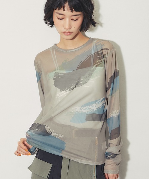 ANOTHER S（アナザーエス）の「ペイント総柄シアークルーネックプルオーバー（Tシャツ/カットソー・レディース・グレー/ブラック/アイボリー・FREE）」の6枚目の写真