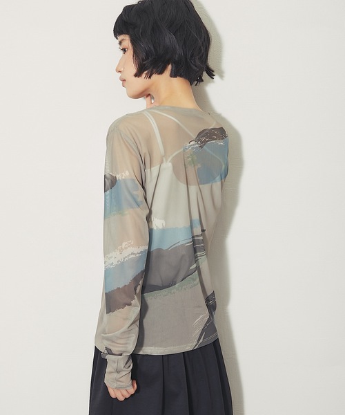 ANOTHER S（アナザーエス）の「ペイント総柄シアークルーネックプルオーバー（Tシャツ/カットソー・レディース・グレー/ブラック/アイボリー・FREE）」の5枚目の写真
