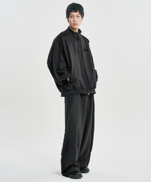 AJOBYAJO（アジョバイアジョ）の「Multi Lace Trim Raglan Track Jacket [BLACK]（ナイロンジャケット・レディース・その他・MEDIUM/LARGE/X-LARGE）」の11枚目の写真
