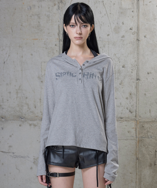 ROCKCAKE(ロックケーキ)の「スタティックスリーブ フーディー - グレー(Tシャツ/カットソー・レディース・その他・SMALL)」の1枚目の写真