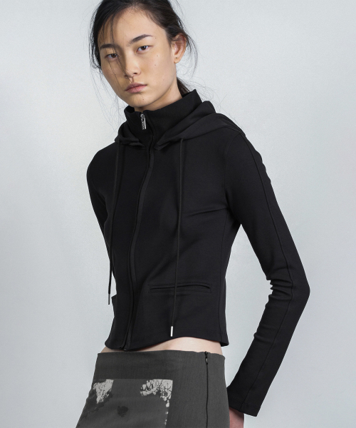 NACHE(ナチェ)の「DETACHABLE HOODIE ZIP-UP BLACK(パーカー・レディース・その他・SMALL/MEDIUM)」の1枚目の写真