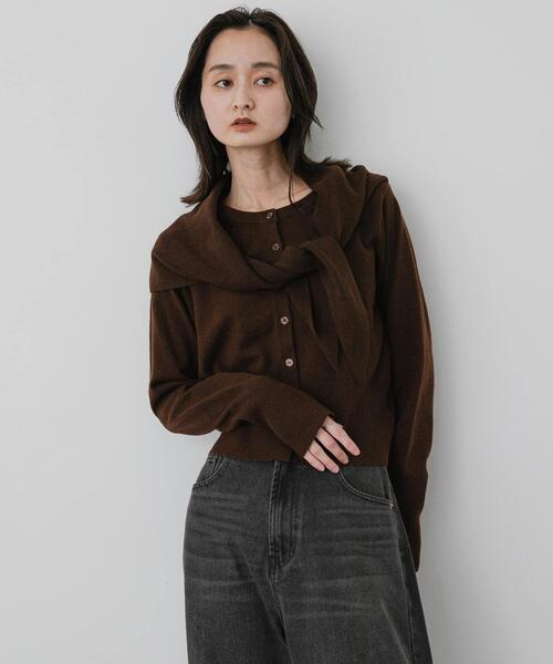 SENSE OF PLACE by URBAN RESEARCH(センスオブプレイスバイアーバンリサーチ)の「『洗濯可』スカーフツキニットカーディガン(カーディガン/ボレロ・レディース・レッド/ブラウン/アイボリー/グレー・ONE)」の18枚目の写真