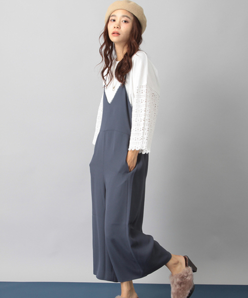 E hyphen world gallery（イーハイフンワールドギャラリー）の「ジョーゼットオールインワン（つなぎ/オールインワン・レディース・ブラック/チャコールグレー/ネイビー・FREE）」の3枚目の写真