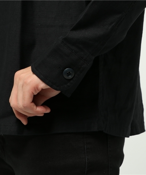 JACKROSE(ジャックローズ)の「ALPHA バック刺繍ミリタリーシャツ(シャツ/ブラウス・メンズ・ブラック/カーキ・M/L)」の6枚目の写真