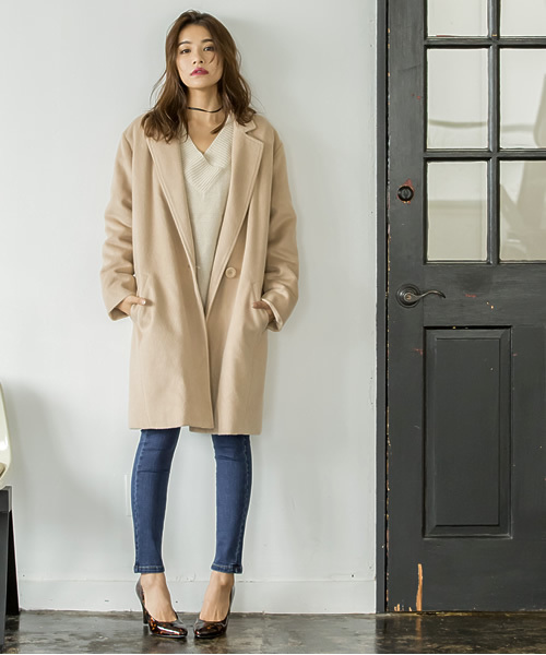 Re:EDIT（リエディ）の「選べる裏地付きあったかチェスターコート（チェスターコート・レディース・ベージュ/ダークグレー/ダークベージュ/キャメル/ライトグレー/タン/グレー/チャコールグレー/ダークブラック/ブラック/ピンクベージュ/ベージュ系その他/アッシュグレー/トップグレー・LARGE/MEDIUM）」の12枚目の写真