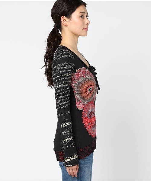 Desigual（デシグアル）の「「Desigual/デシグアル」Tシャツ（Tシャツ/カットソー・レディース・ブラック/グリーン系その他・SMALL/LARGE/X-LARGE/MEDIUM）」の9枚目の写真