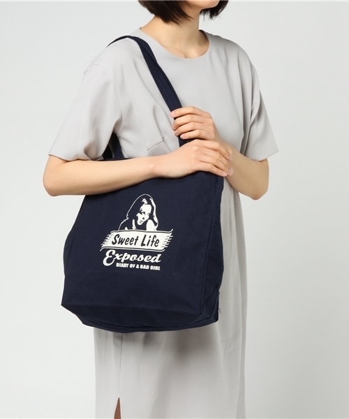 HYSTERIC GLAMOUR(ヒステリックグラマー)の「SWEET LIFEトート M(トートバッグ・レディース・ネイビー・FREE)」の6枚目の写真
