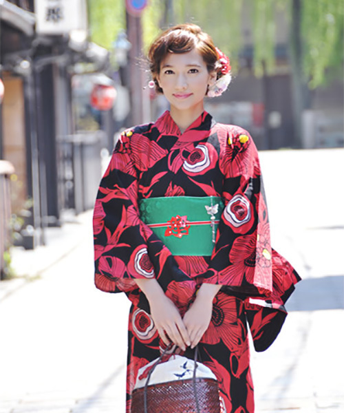 kimonomachi（キモノマチ）の「帯飾りプレート 赤 薔薇 ラインストーン