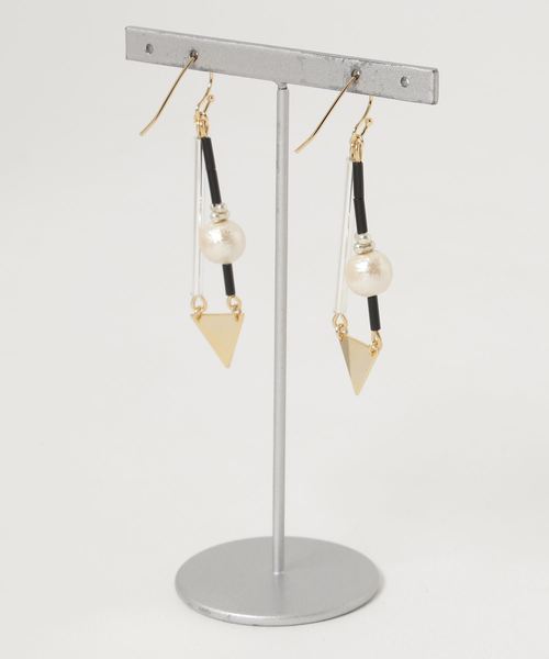 TONE SELECT GOODS（トーンセレクトグッズ）の「【mojon】ピアス（ピアス（両耳用）・レディース・ブラック・FREE）」の2枚目の写真