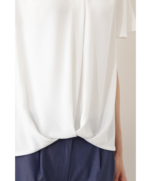NATURAL BEAUTY BASIC（ナチュラルビューティーベーシック）の「<WEB限定>Ｖネックフロントタック半袖ブラウス（シャツ/ブラウス・レディース・ネイビー/イエロー/ライトグリーン/ホワイト系その他・SMALL/MEDIUM/LARGE）」の6枚目の写真