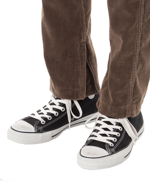 Sandinista（サンディニスタ）の「Cord Slim Zip Pants / コーデュロイ裾ジップスリムパンツ（その他パンツ・メンズ・ブラック/ブラウン/オリーブ・SMALL/MEDIUM/LARGE）」の7枚目の写真