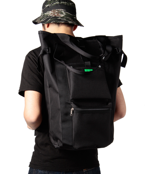 PORTER（ポーター）の「PORTER UNION RUCKSACK <B印 YOSHIDA SELECT>（バックパック/リュック・メンズ・ブラック・ONE SIZE）」の16枚目の写真
