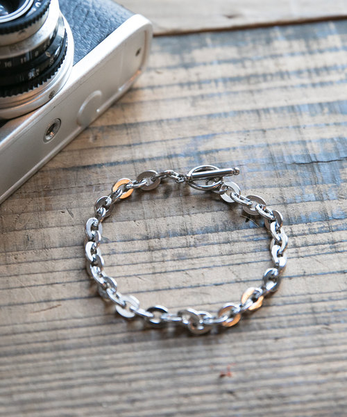 ALWAYS GOOD TIME（オルウェイズグッドタイム）の「【ALWAYS GOOD TIME/オールウェイグッドタイム】チェーンブレスレット（ブレスレット・メンズ・シルバー/ブラック/ゴールド/シルバー系その他/ゴールド系その他/シルバー系その他2/シルバー系その他3/ゴールド系その他2/ゴールド系その他3/シルバー系その他4/ゴールド系その他4/ホワイト/シルバー系1/シルバー系その他7/シルバー系その他6/シルバー系2/シルバー系その他5/シルバー系3/ブラック系1・FREE）」の6枚目の写真