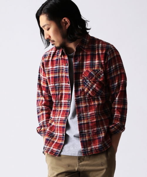 BEAMS（ビームス）の「□BEAMS / ビッグポケット タイトチェックシャツ　（シャツ/ブラウス・メンズ・ベージュ/レッド/ネイビー・SMALL/MEDIUM/LARGE/X-LARGE）」の3枚目の写真