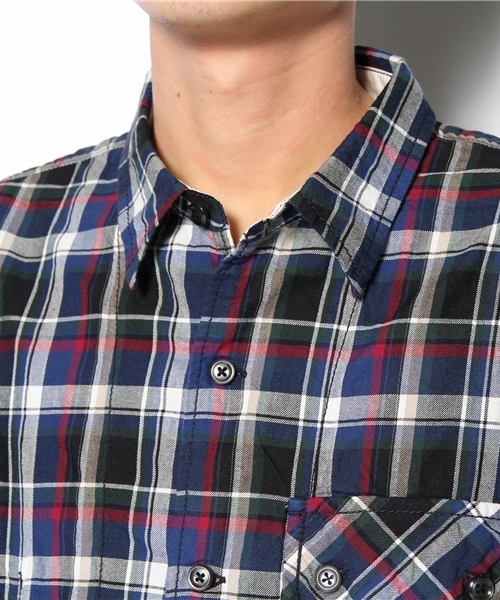 BEAMS（ビームス）の「□BEAMS / ビッグポケット タイトチェックシャツ　（シャツ/ブラウス・メンズ・ベージュ/レッド/ネイビー・SMALL/MEDIUM/LARGE/X-LARGE）」の6枚目の写真