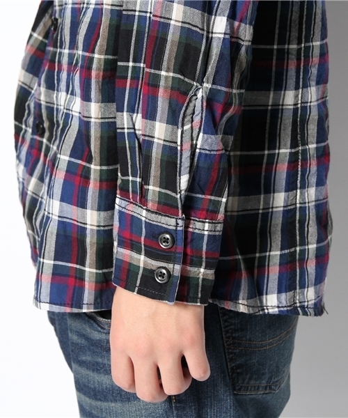 BEAMS（ビームス）の「□BEAMS / ビッグポケット タイトチェックシャツ　（シャツ/ブラウス・メンズ・ベージュ/レッド/ネイビー・SMALL/MEDIUM/LARGE/X-LARGE）」の8枚目の写真