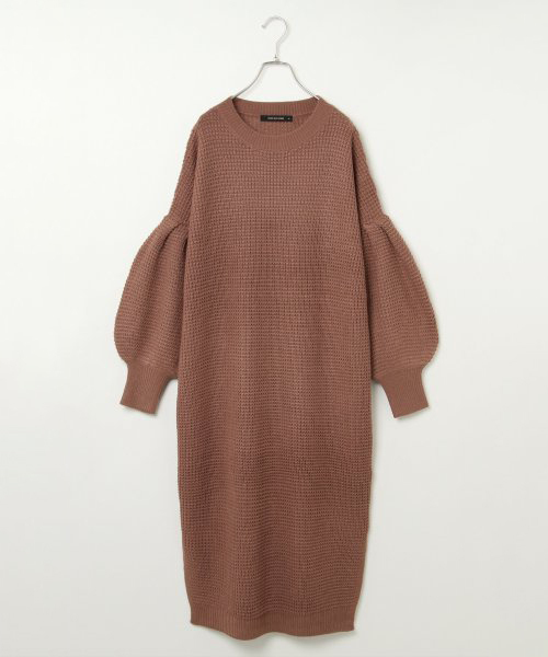 VENCEEXCHANGE（ヴァンスエクスチェンジ）の「ワッフルニットワンピース（ワンピース・レディース・ブラック/ブラウン/グレー・M）」の9枚目の写真