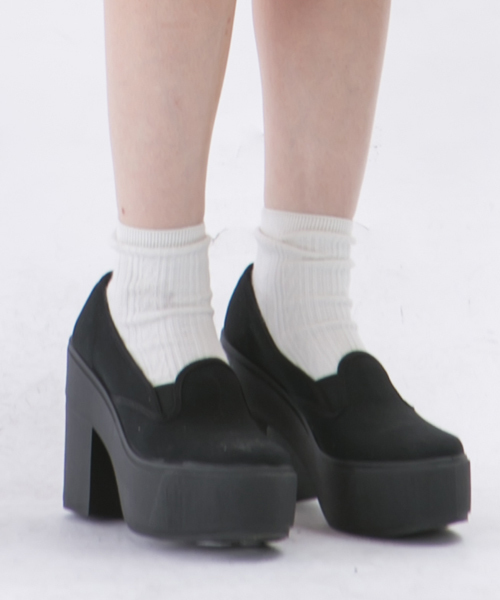 mystic（ミスティック）の「energie/73.65（パンプス・レディース・ホワイト/ブラック/グレー・39/38/37/36）」の12枚目の写真