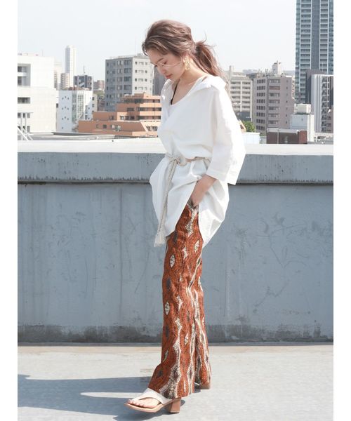 新品タグつき　ungrid ベロアラフパンツ　ミディアムグレー ラインデザインラフタックパンツ｜アングリッド（Ungrid）公式