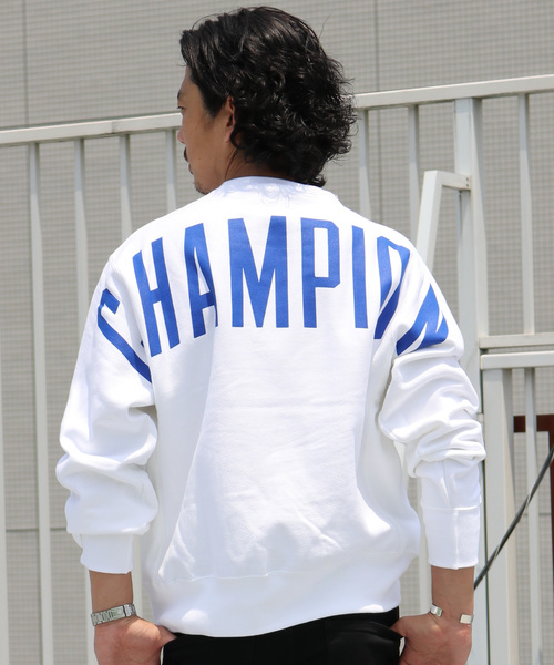 Champion（チャンピオン）の「Champion / チャンピオン GF70 RW CREW OVERSIZED（スウェット・メンズ・ホワイト/ブラック/グレー/ピンク・S/M/L）」の2枚目の写真