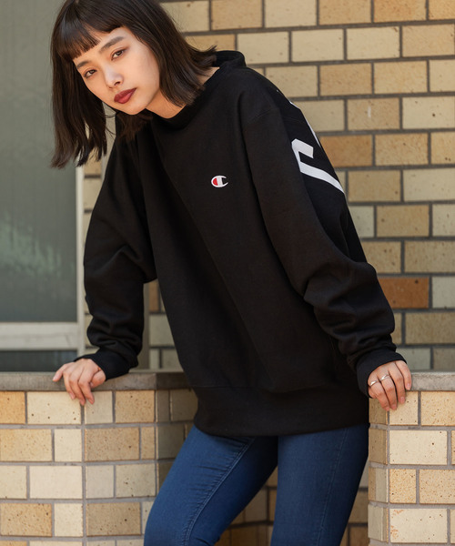 Champion（チャンピオン）の「Champion / チャンピオン GF70 RW CREW OVERSIZED（スウェット・メンズ・ホワイト/ブラック/グレー/ピンク・S/M/L）」の8枚目の写真