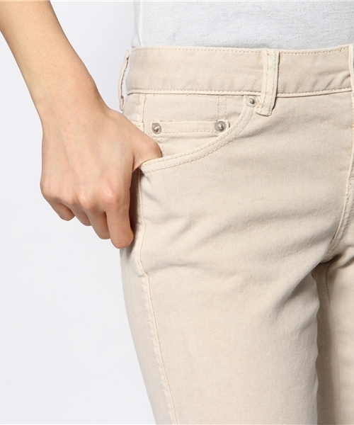 goa(ゴア)の「ピグメントカラースキニー(その他パンツ・レディース・グレー/ベージュ/カーキ/マスタード・1/2)」の6枚目の写真