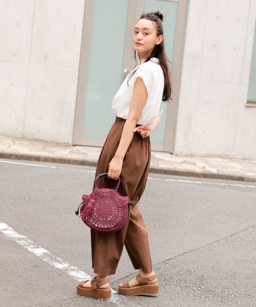 niko and...（ニコアンド）の「後ろリボンハイネックブラウス（シャツ/ブラウス・レディース・ブラック/ベージュ/オフホワイト・MEDIUM/LARGE）」の16枚目の写真