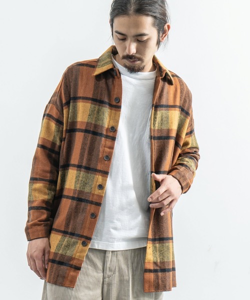 Rocky Monroe�i���b�L�[�������[�j�́u�w�r�[�t�����l���r�b�O�V���G�b�g�V���c�i�V���c/�u���E�X�j�v�b�I�����W