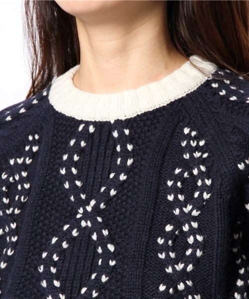 Ray BEAMS（レイビームス）の「YMC / クロップド ケーブルニット（ニット/セーター・レディース・ネイビー・ONE SIZE）」の5枚目の写真