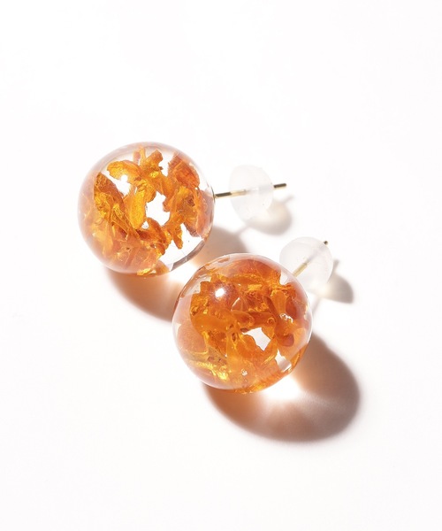 nooca(ノーカ)の「球ピアス -16mm-(ピアス(両耳用)・レディース・イエロー/グリーン/オレンジ・16)」の3枚目の写真