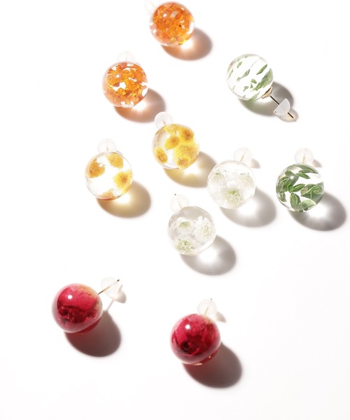nooca(ノーカ)の「球ピアス -16mm-(ピアス(両耳用)・レディース・イエロー/グリーン/オレンジ・16)」の4枚目の写真