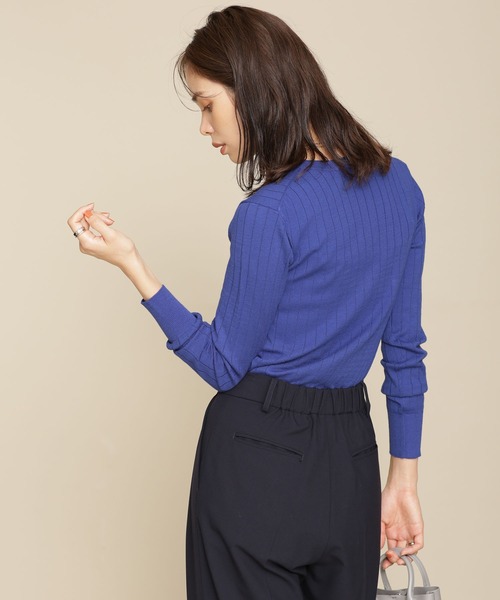 NANO universe（ナノユニバース）の「WEB限定/ウォッシャブルリブニット 長袖（ニット/セーター・レディース・オフホワイト/ネイビー/ブラック/ベージュ/ブルー/グレー系その他・マルチサイズ）」の20枚目の写真