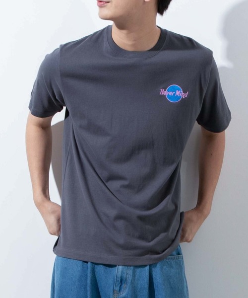 WEGO（ウィゴー）の「WEGO/サークルロゴ刺繍Tシャツ（Tシャツ/カットソー・メンズ・アイボリー/スミクロ・SMALL/MEDIUM/LARGE）」の2枚目の写真