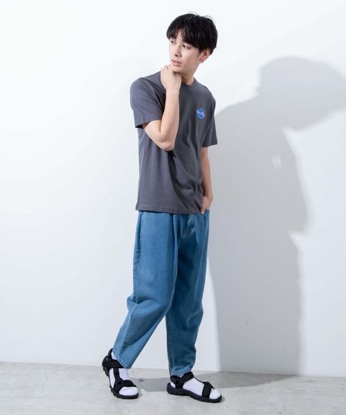 WEGO（ウィゴー）の「WEGO/サークルロゴ刺繍Tシャツ（Tシャツ/カットソー・メンズ・アイボリー/スミクロ・SMALL/MEDIUM/LARGE）」の6枚目の写真