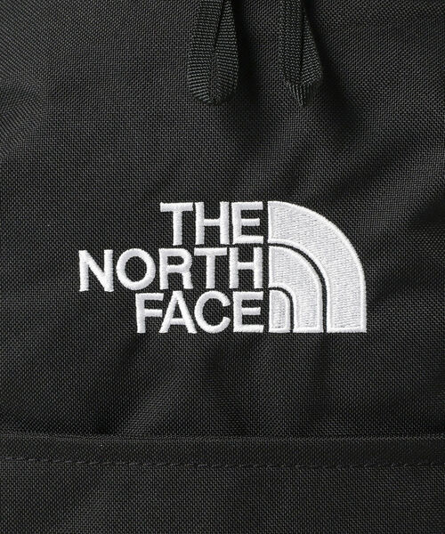 THE NORTH FACE(ザノースフェイス)の「THE NORTH FACE / PIVOTER(バックパック/リュック・メンズ・ブラック/カーキ・ONE SIZE)」の7枚目の写真