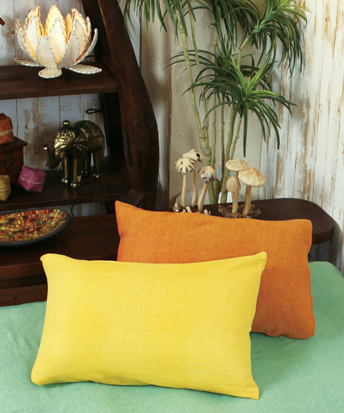 チャイハネ（チャイハネ）の「【チャイハネ】インド綿シンプル枕カバー/ピロケース（寝具・レディース・グリーン/ブラウン/オレンジ/ブルー/オフホワイト/ベージュ/イエロー/ターコイズブルー/ライトイエロー/ピンク/オリーブ/ワイン/レモンイエロー/パープル/ブルー系その他2/ダークグリーン/バイオレット/ラベンダー/コーラル/ブルー系その他/ブラック/レッド系その他/ブラウン系その他/ベージュ系その他/ダークインディゴブルー/グレー・FREE）」の20枚目の写真