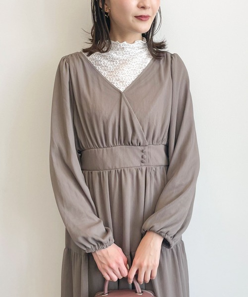 earth music&ecology（アースミュージックアンドエコロジー）の「シアーレースインナー　＊（Tシャツ/カットソー・レディース・ミント/ブラック/グレイッシュベージュ/オフホワイト・M/S）」の16枚目の写真