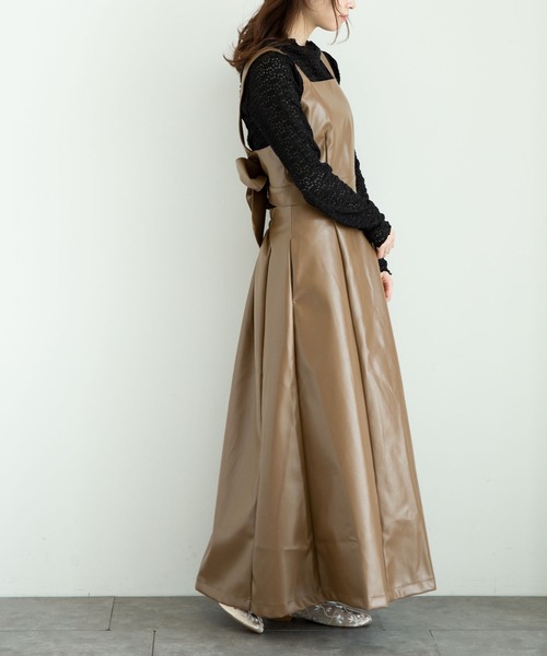 earth music&ecology（アースミュージックアンドエコロジー）の「シアーレースインナー　＊（Tシャツ/カットソー・レディース・ミント/ブラック/グレイッシュベージュ/オフホワイト・M/S）」の9枚目の写真