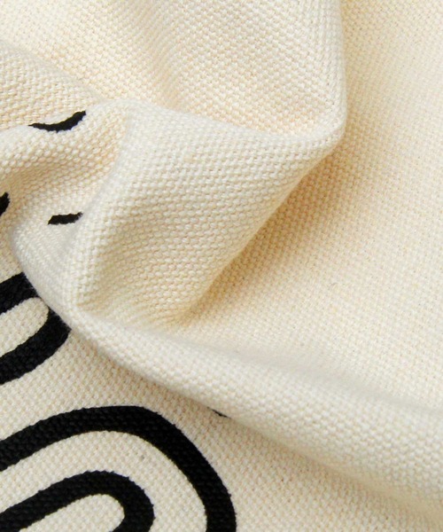 UNIVERSAL OVERALL(ユニバーサルオーバーオール)の「スーベニアコットン 2WAY キャンバスショルダートート(トートバッグ・メンズ・ホワイト/ブラック/ホワイト系その他/ブラック系その他・FREE)」の8枚目の写真