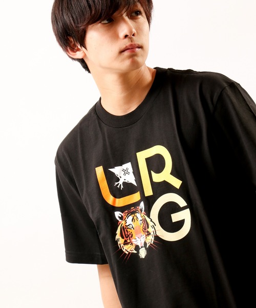 LRG（エルアールジー）の「LRG フォトプリント 半袖Tシャツ（Tシャツ/カットソー・メンズ・ブラック系その他3/ブラック系その他2/ブラック/クリーム/コーラルピンク/ホワイト/ゴールド/ホワイト系その他/ブラック系その他/ホワイト系その他2・XL/2XL/M/L）」の7枚目の写真