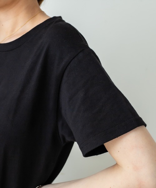 mystic(ミスティック)の「シンプルTシャツ(Tシャツ/カットソー・レディース・ブラック/オフホワイト/ボルドー/パープル/ベージュ・FREE)」の19枚目の写真